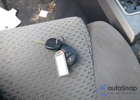 2012 Toyota Tundra Grade 4.6L V8 z USA, uszkodzony, nr VIN 5TFRM5F15CX042717